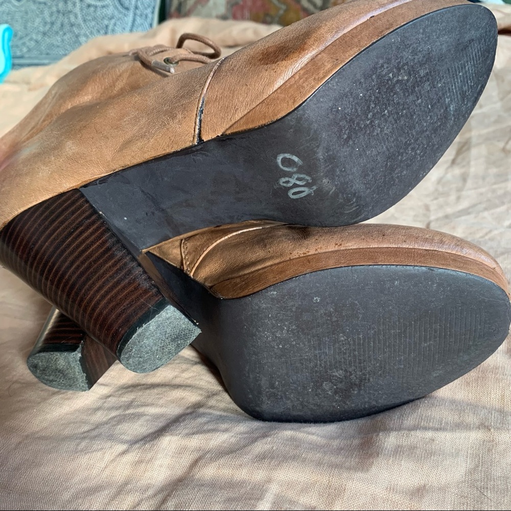 Steve Madden Leather Platform Heeled Boot - Picture 5 of 5